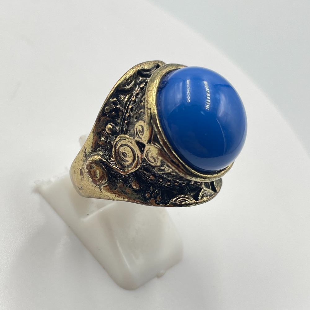 Vintage Antique Gold Tone Blue Cabochon Statement Ring Chunky Brutalist Cocktail